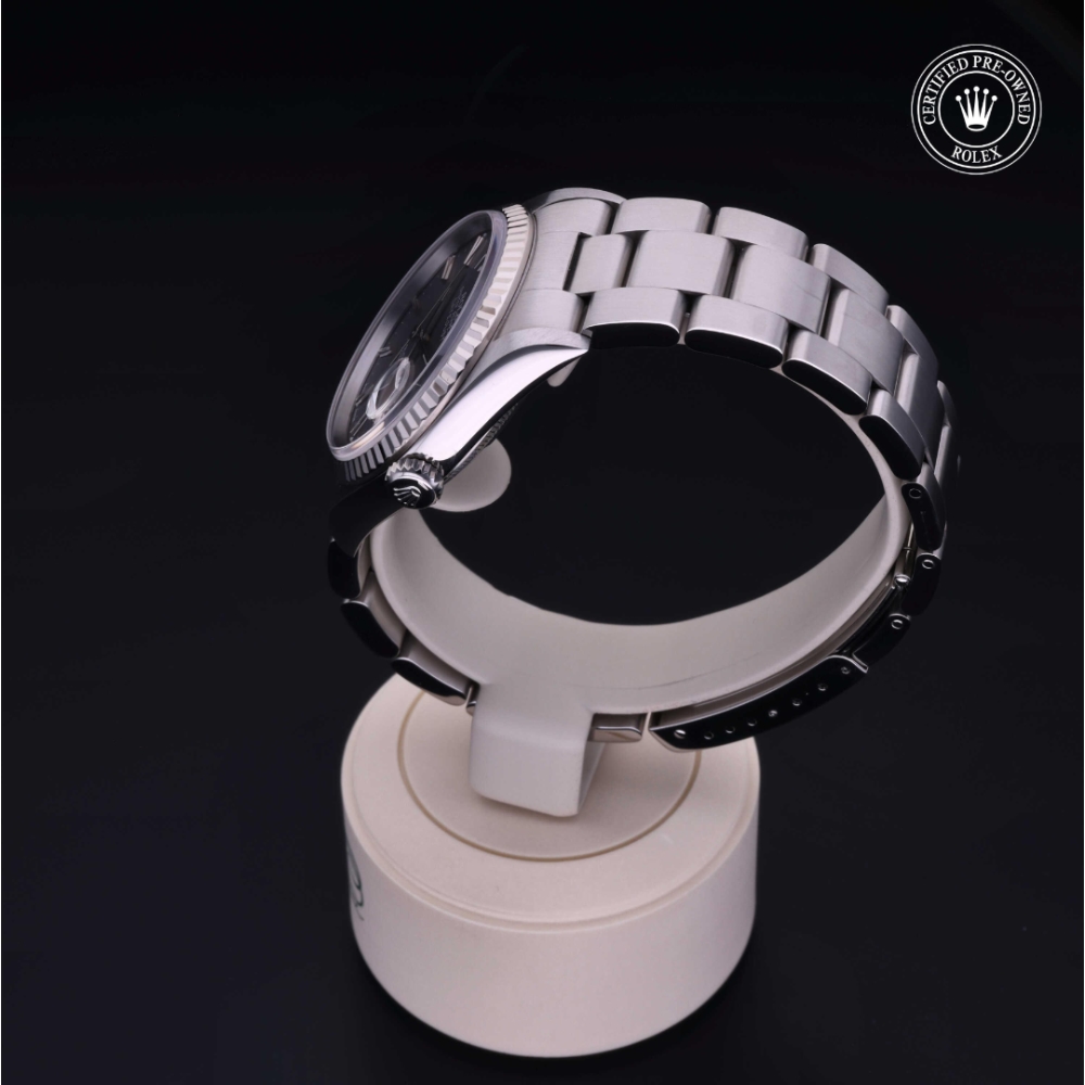  Certified Pre-Owned with 36 mm from 2003