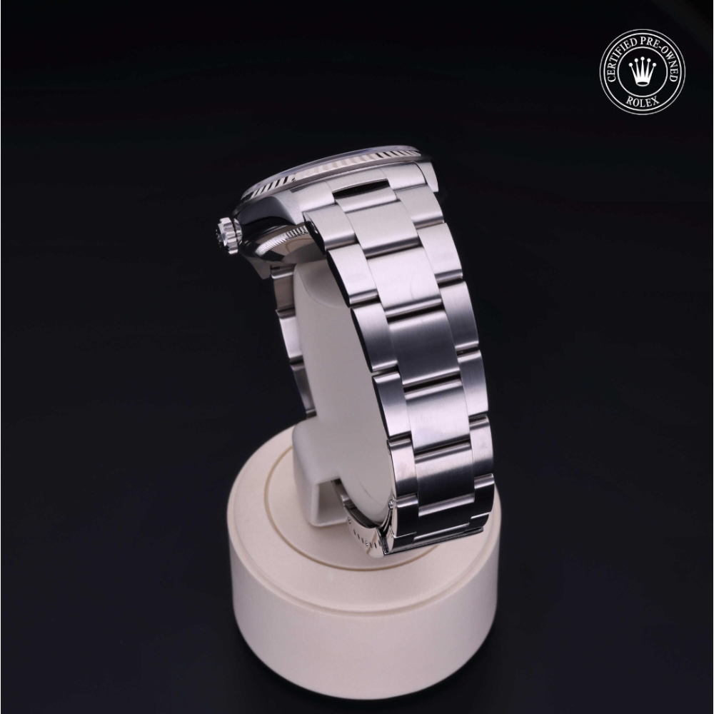  Certified Pre-Owned with 36 mm from 2003