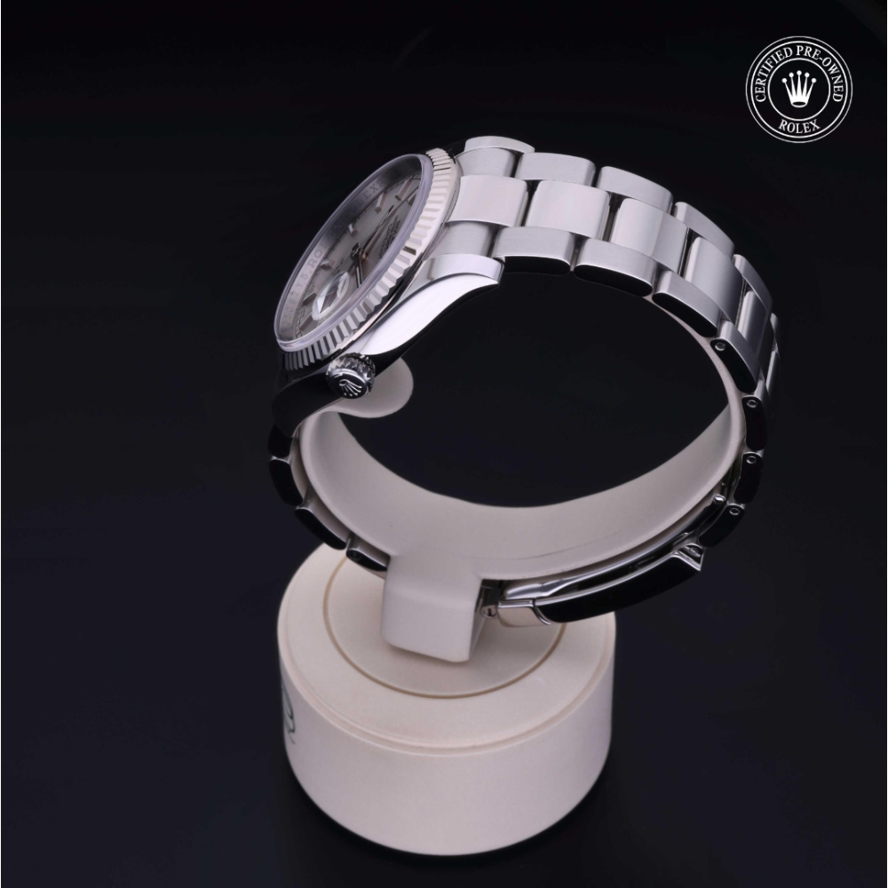  Certified Pre-Owned with 36 mm from 2014
