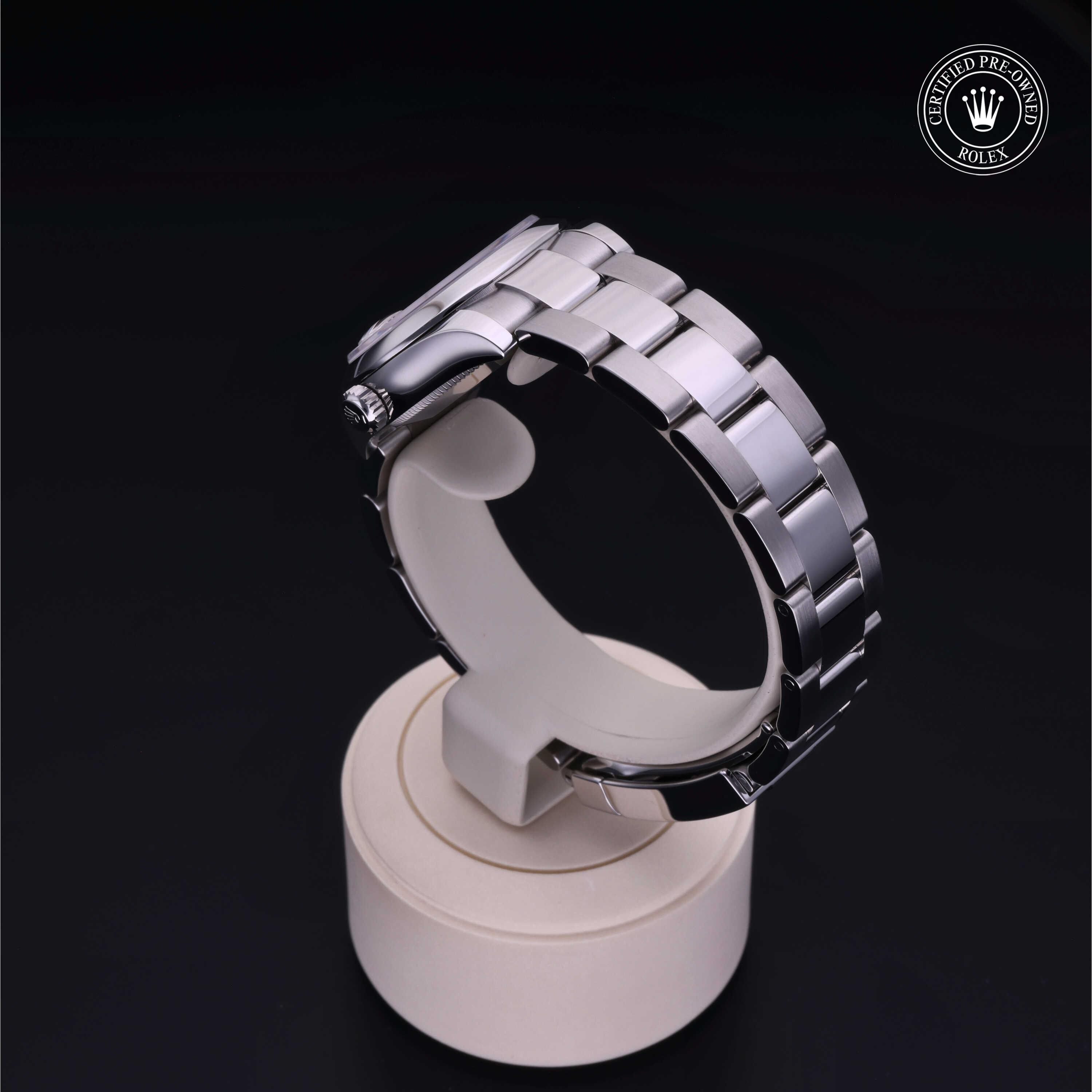 Certified Pre-Owned with 31 mm from 2019