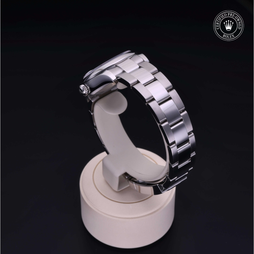  Certified Pre-Owned with 31 mm from 2019