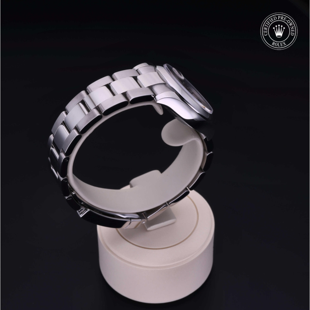  Certified Pre-Owned with 31 mm from 2019