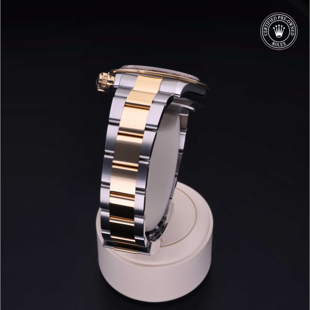  Certified Pre-Owned with 40 mm from 2021