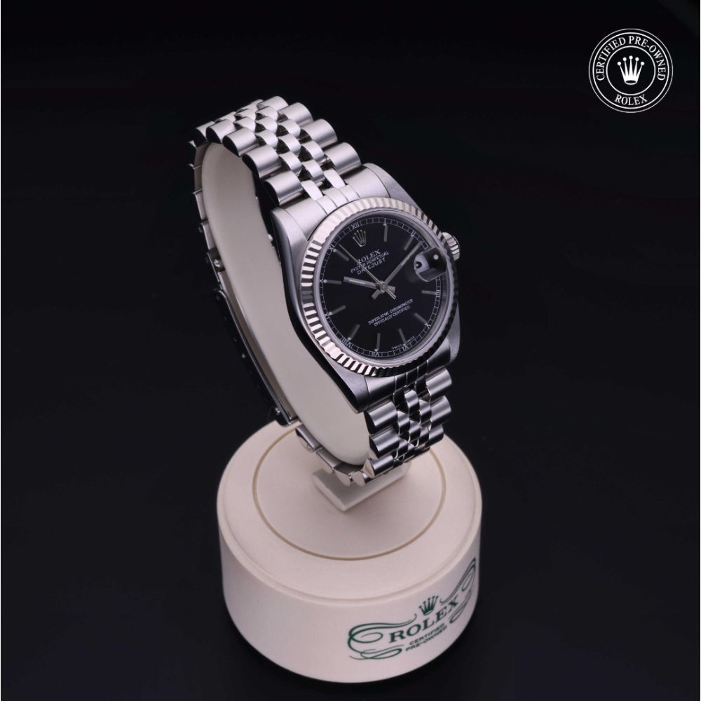  Certified Pre-Owned with 31 mm from 2002