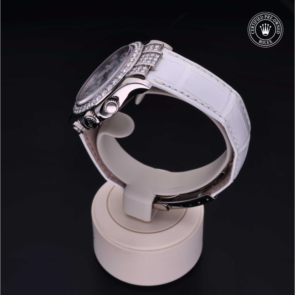  Certified Pre-Owned with 40 mm from 2017