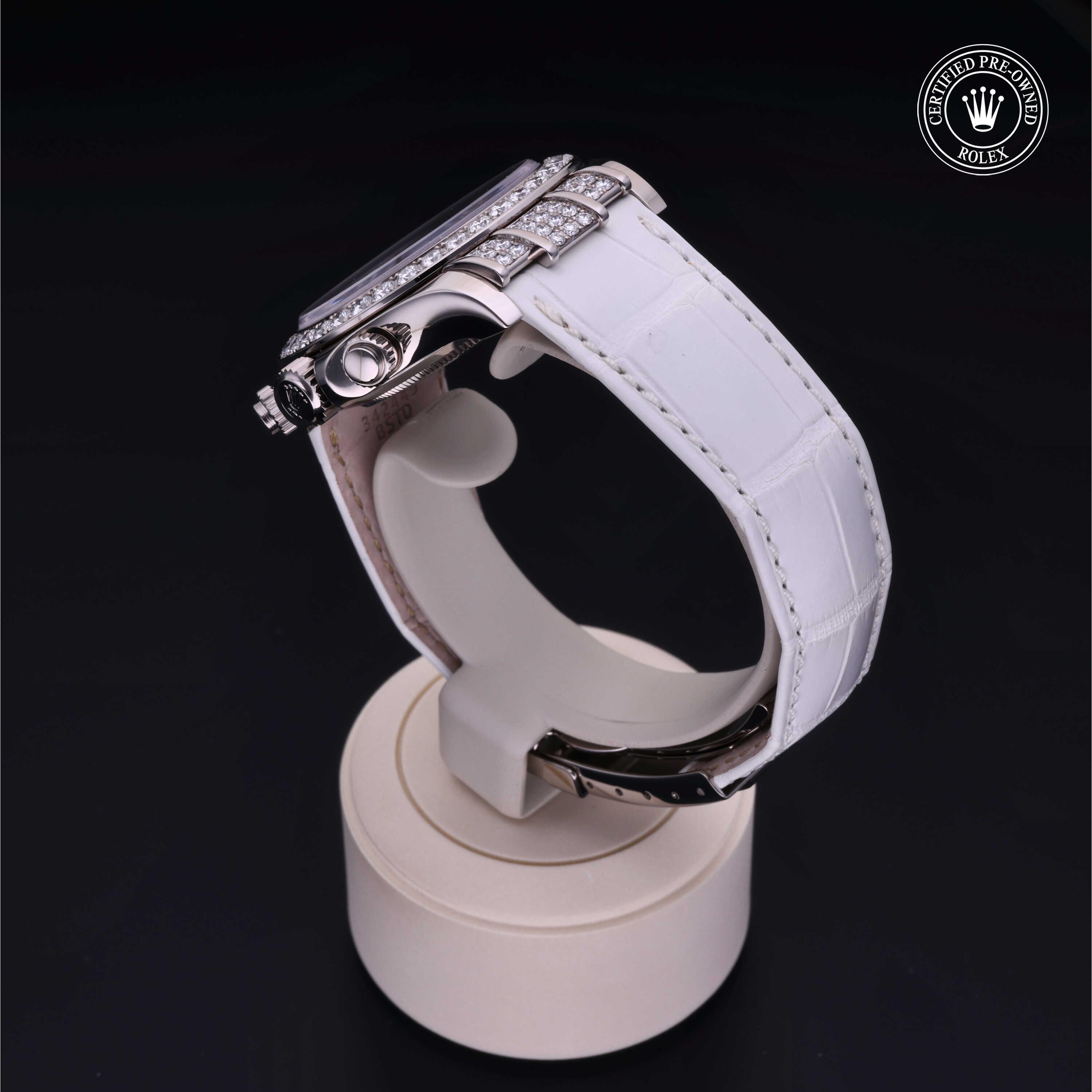  Certified Pre-Owned with 40 mm from 2017
