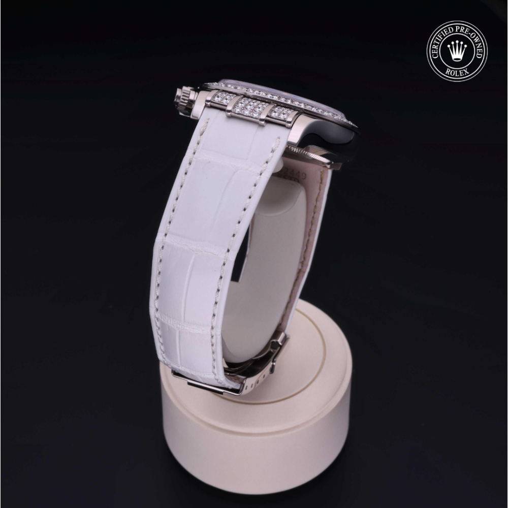  Certified Pre-Owned with 40 mm from 2017