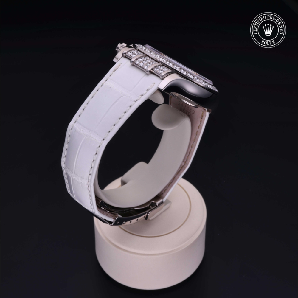  Certified Pre-Owned with 40 mm from 2017