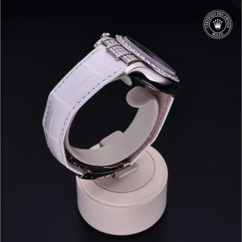  Certified Pre-Owned with 40 mm from 2017