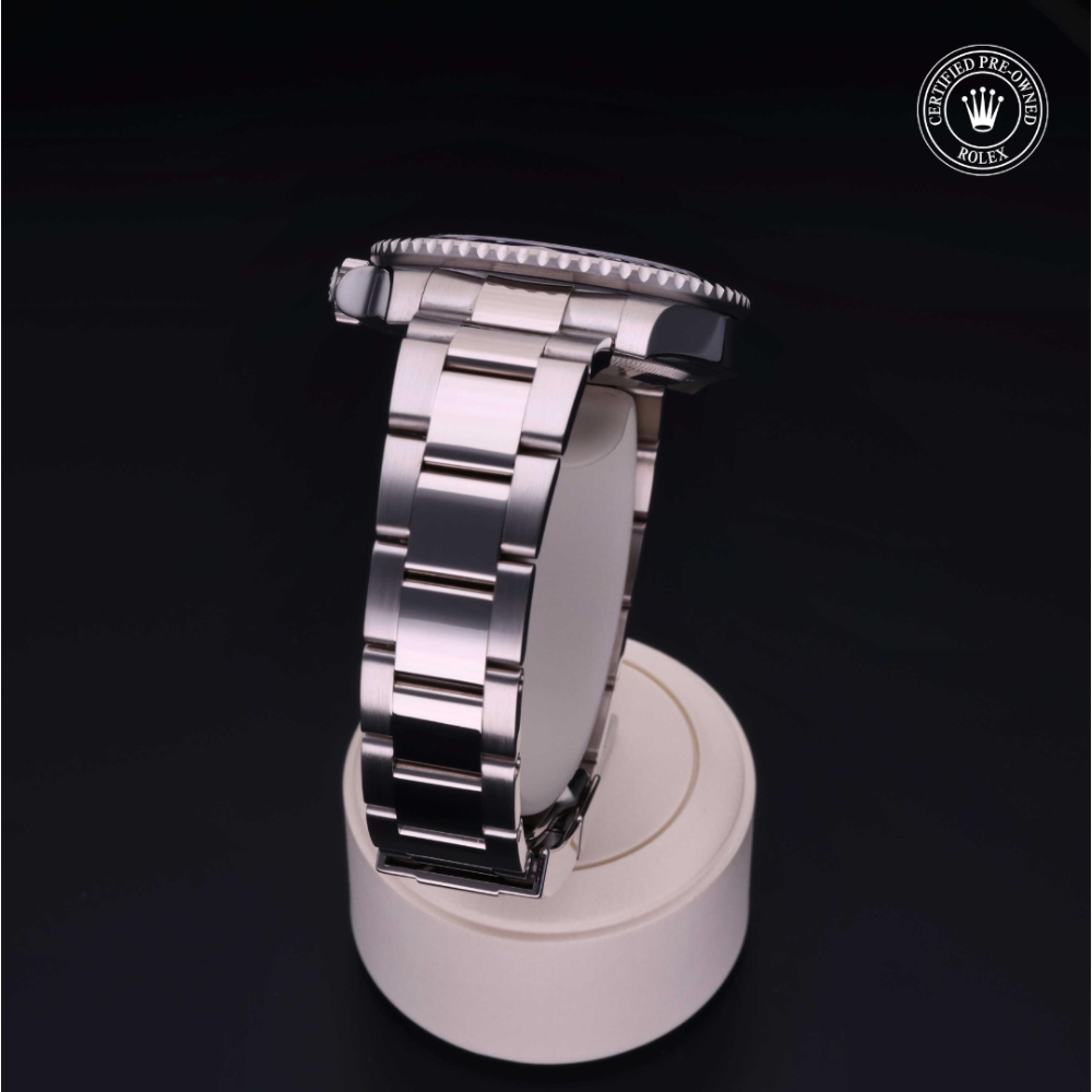  Certified Pre-Owned with 40 mm from 2021