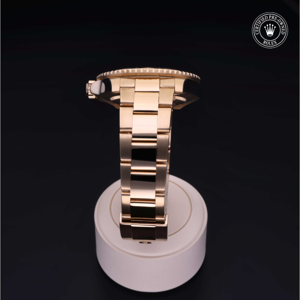  Certified Pre-Owned with 40 mm from 2011