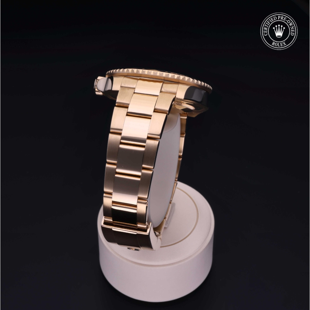  Certified Pre-Owned with 40 mm from 2011