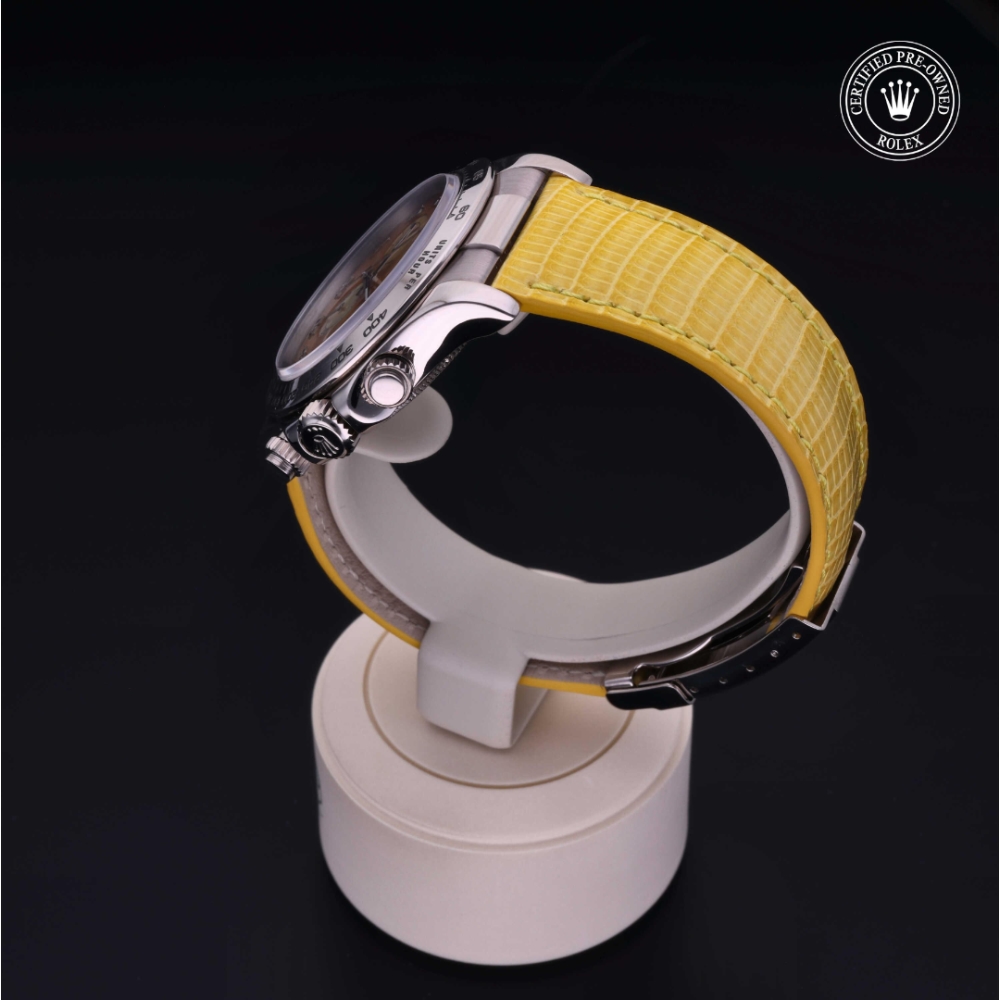  Certified Pre-Owned with 40 mm from 2001