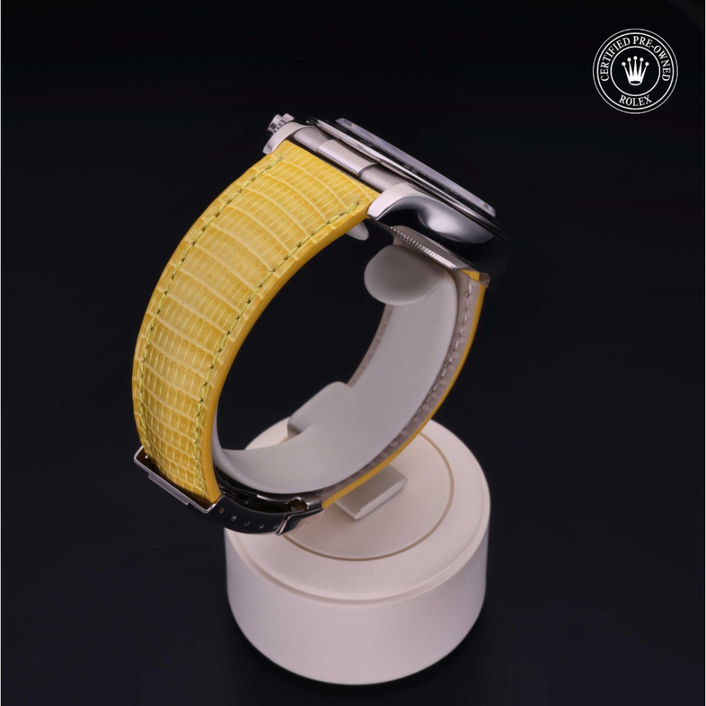  Certified Pre-Owned with 40 mm from 2001