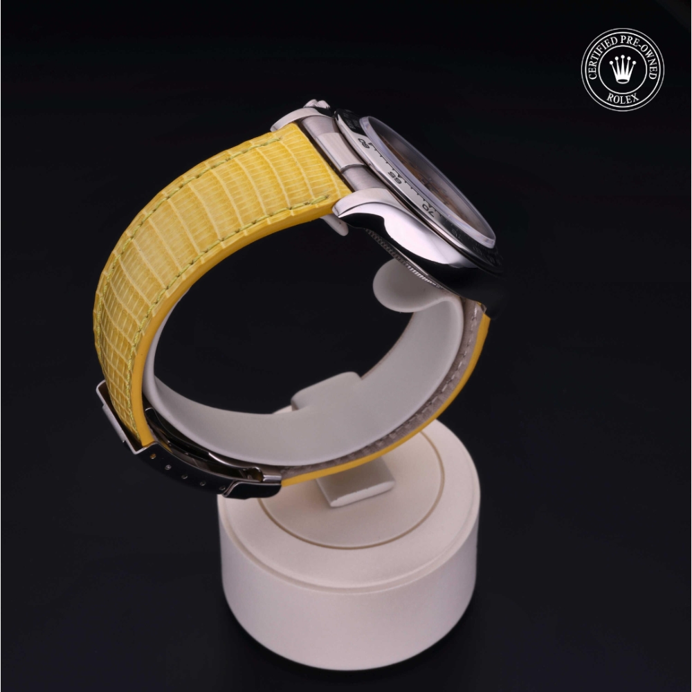  Certified Pre-Owned with 40 mm from 2001