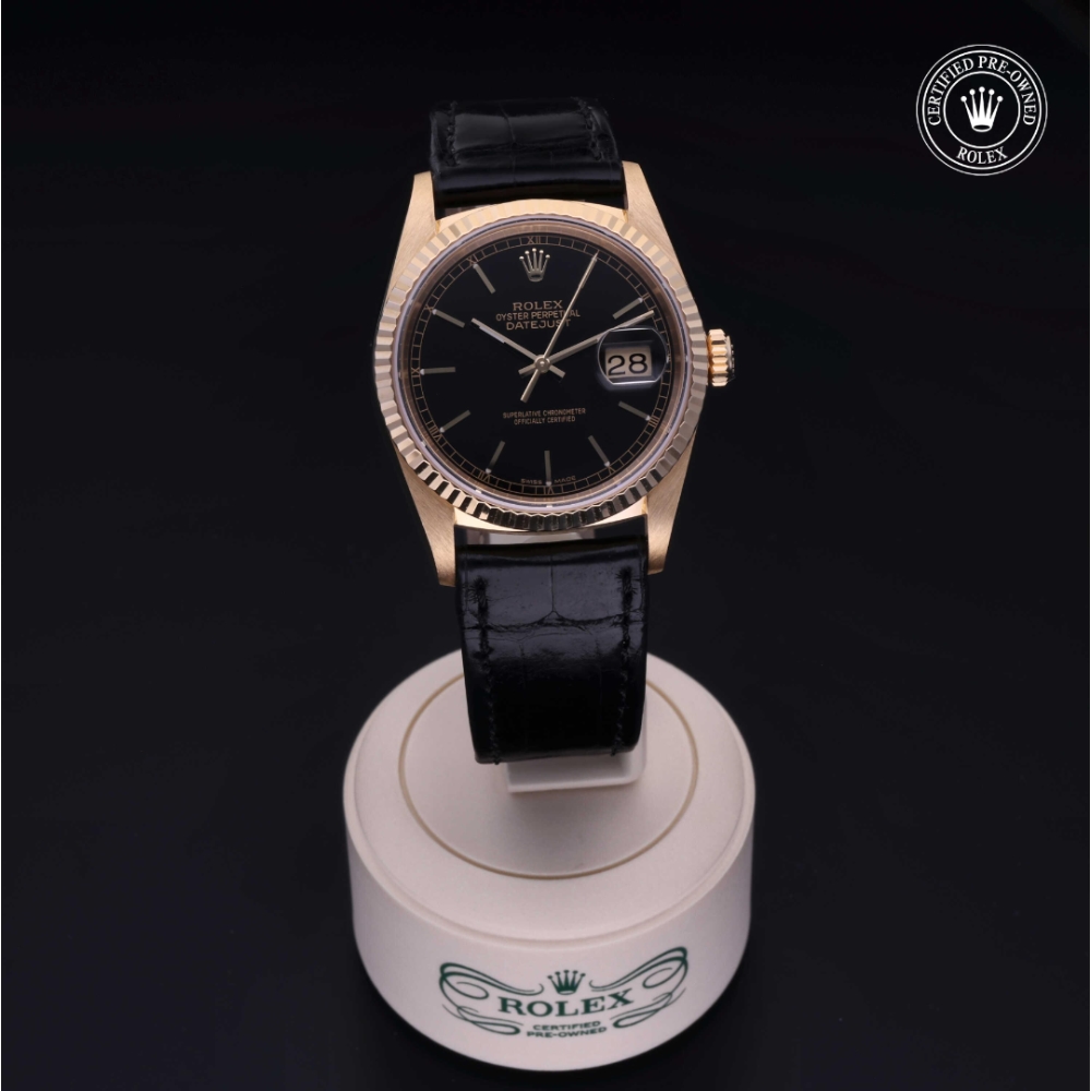  Certified Pre-Owned with 36 mm from 1992