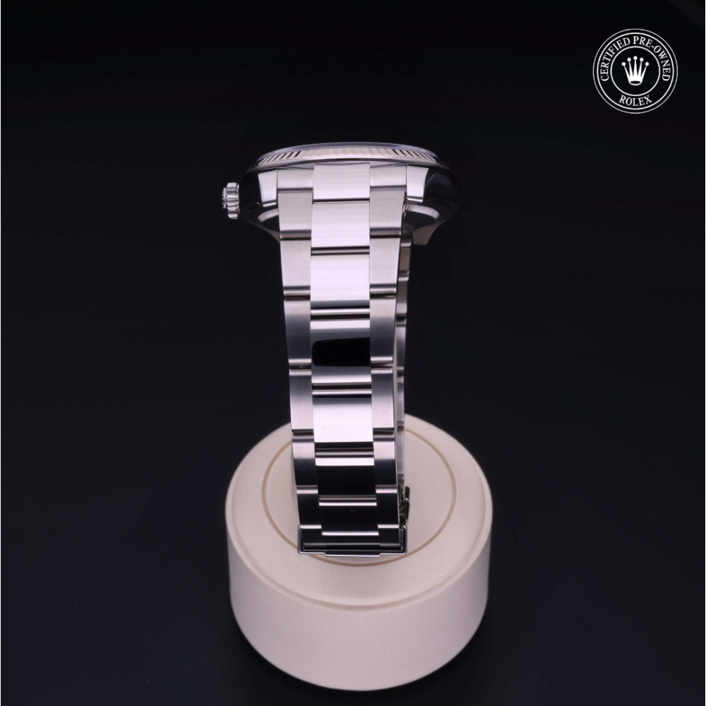  Certified Pre-Owned with 36 mm from 2005