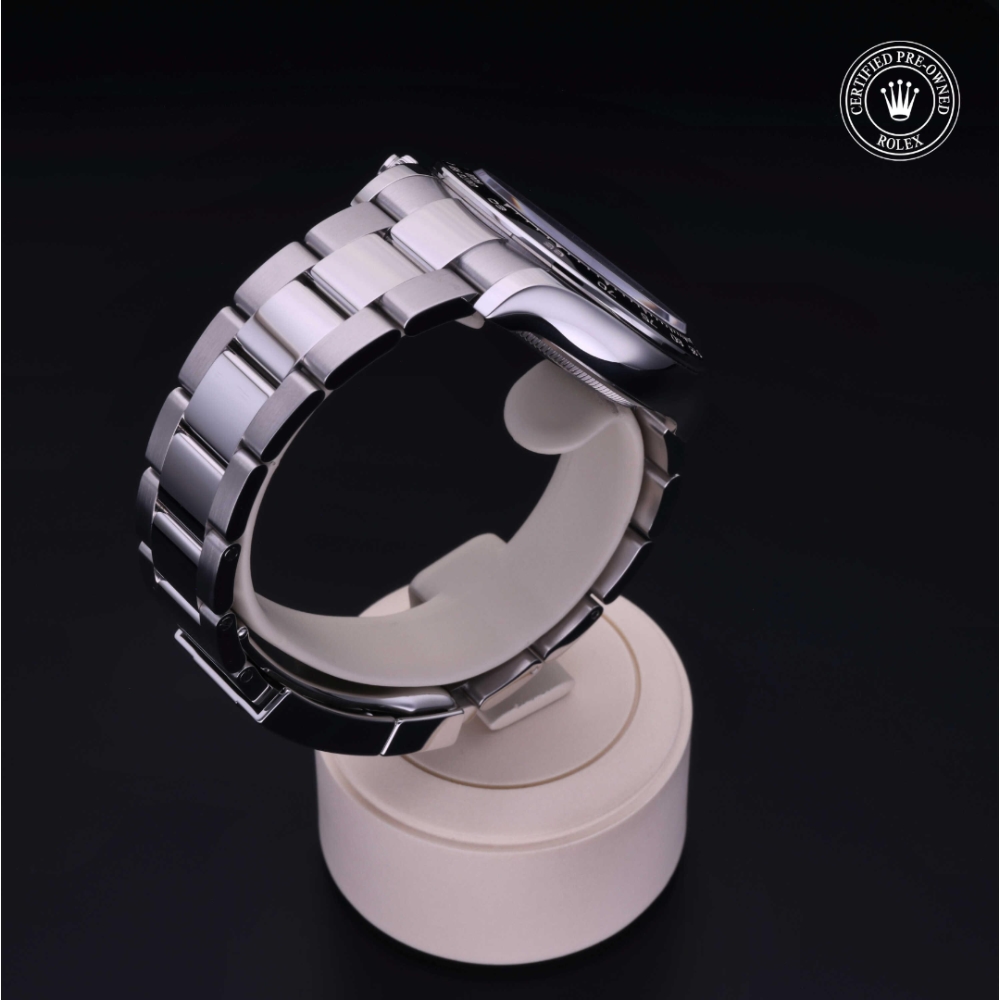  Certified Pre-Owned with 40 mm from 2024