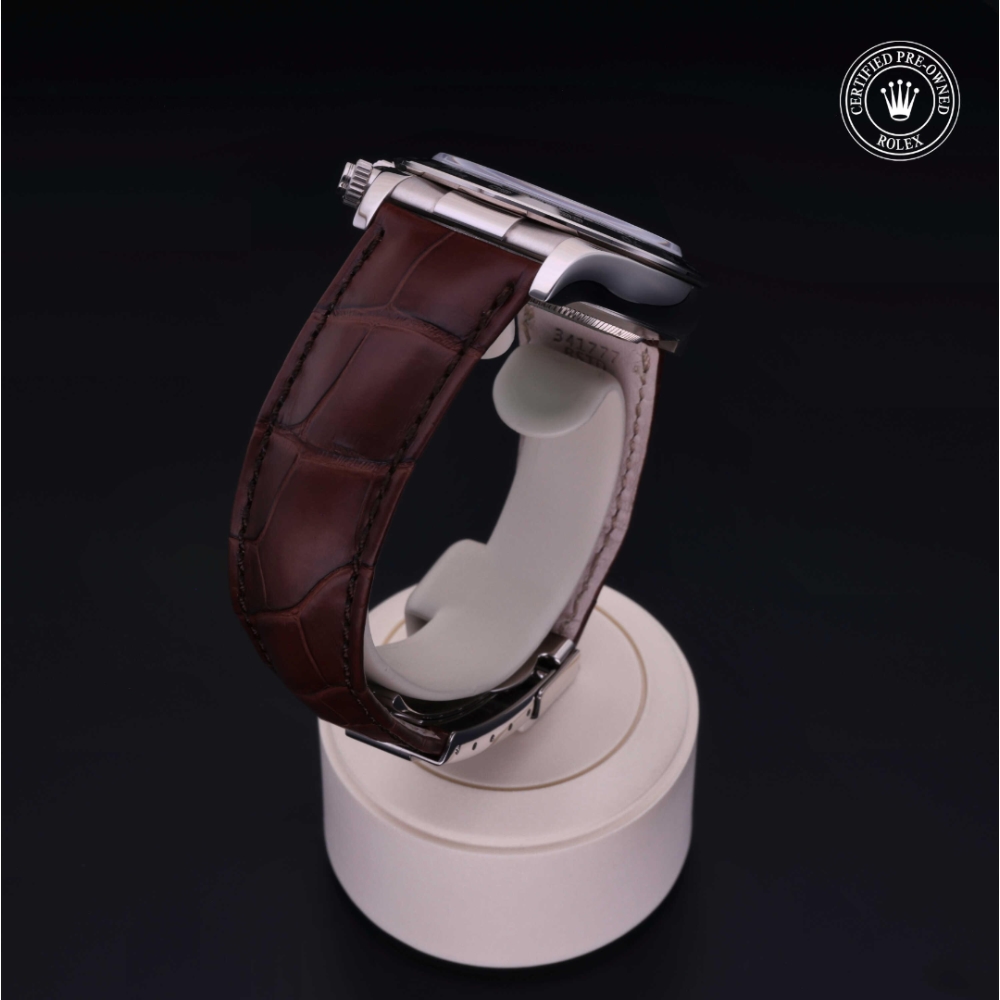  Certified Pre-Owned with 40 mm from 2003