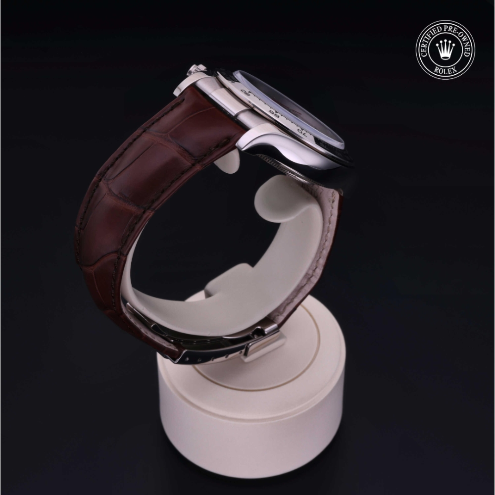  Certified Pre-Owned with 40 mm from 2003